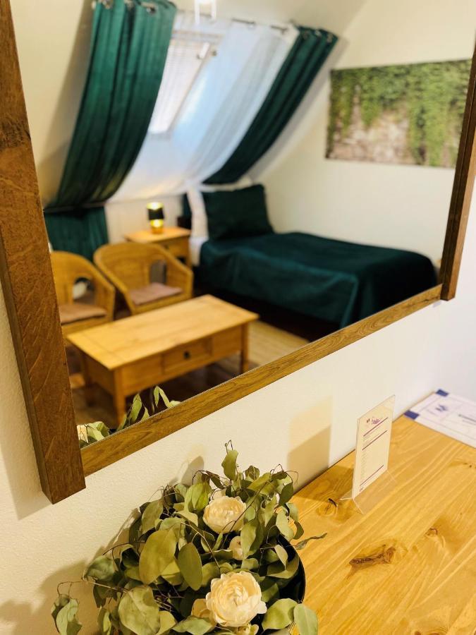 Hotel Marcincak*** Микулов Экстерьер фото