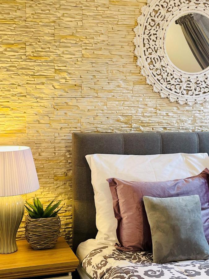Hotel Marcincak*** Микулов Экстерьер фото