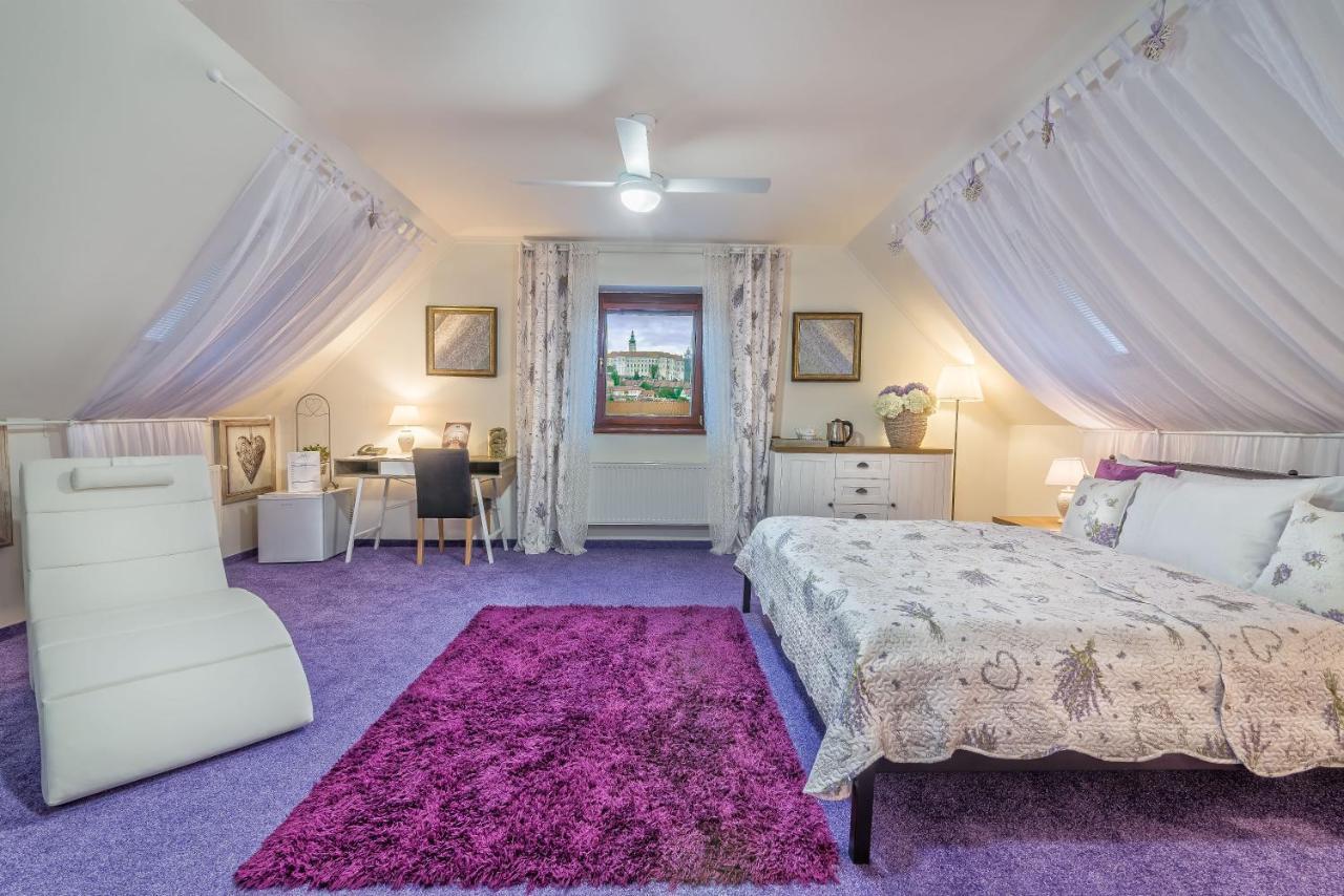 Hotel Marcincak*** Микулов Экстерьер фото